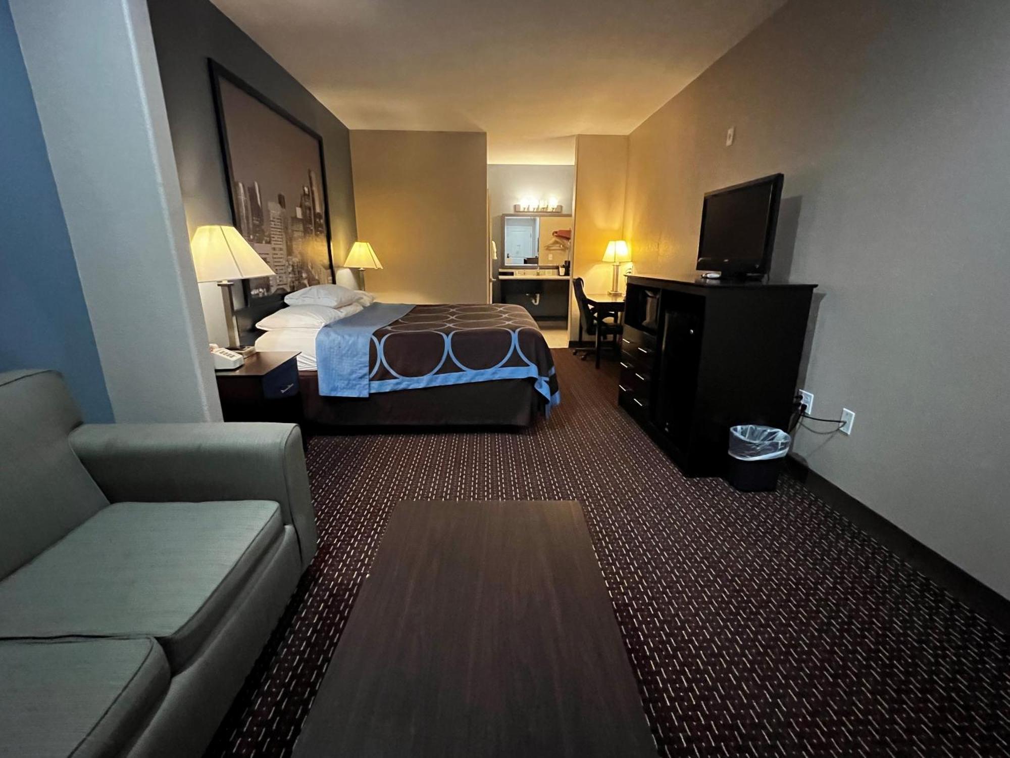 Super 8 By Wyndham Center Motel Kültér fotó